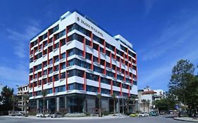 Dragon Style Hotel